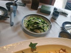 -八府香鸭·啫啫煲(华山路店)