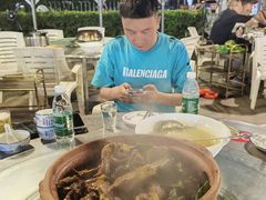 -盐禾堂海南屯昌香草鸭(海润路总店)