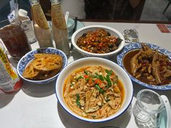 -回家吃饭·地道南昌菜(建德观总店)