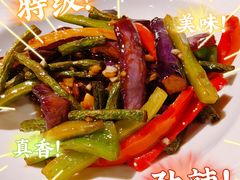 -小放牛炒菜馆(军校店)