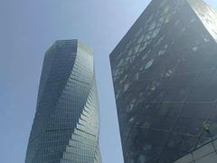 -宝龙城(杭州滨江店)