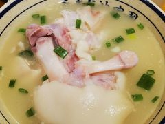 老妈蹄花-易老妈蹄花.特色川菜(人民公园总店)