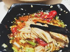 -独食火锅·半米屋台(直营总店)