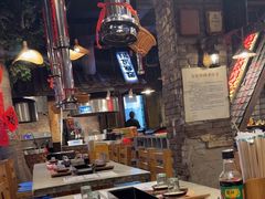 -破瓦寒窑·地摊烤羊排