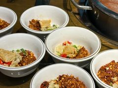 蘸料碟-阿婉贵州苗家酸汤鱼(梅林店)