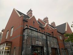 -钟书阁(松江泰晤士小镇店)