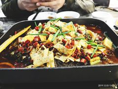 -瑞余烤鱼堂(鑫都国际店)