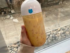 芒芒奶-兰熊鲜奶(西直门凯德mall店)