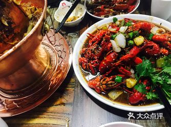 豬腦 口水雞 都很不錯