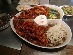 -龙巢盱眙龙虾·牛蛙·烧烤宵夜(八卦岭店)