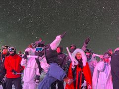 -采薇庄园四季滑雪场