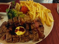 -WOLFGANG PUCK KITCHEN & BAR(迪士尼小镇店)