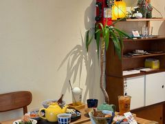 -啢啢茶寮(芳华横街店)