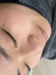 -初心纹眉洗眉·美睫专业店