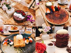 creme&nbsp;brulee-FLOVIE FLORIST CAFE