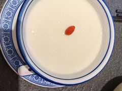 -蝴蝶里·粤菜·点心(滨江龙湖店)