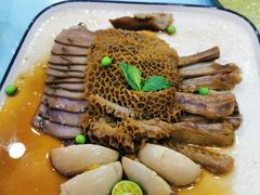 -小老板海鲜酒家(董家渡店)
