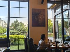 -普兰达德国餐厅·德式脆皮烤猪肘·自酿啤酒(观唐店)