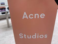 -Acne Studios(芮欧百货店)