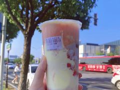 -CoCo都可(东城国贸店)