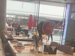 -左庭右院鲜牛肉火锅(金山万达店)