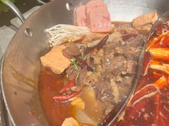 -左庭右院鲜牛肉火锅(浦江欢乐颂店)