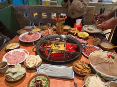 -周小明火锅(黑金冠社区店)