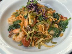 -Bully Hayes Restaurant & Bar
