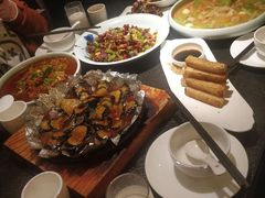 -万重锦·人文川菜馆(骡马市店)