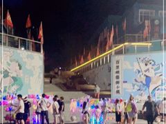 -百里峡七彩艺术小镇