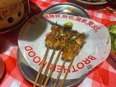 外脆里嫩烤芒鱼腩-老表记广西宵夜螺蛳鸭脚煲(西大店)