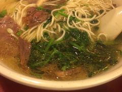 -佬钱湾仔(衣裳街店)