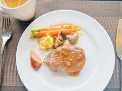 -大中华希尔顿酒店-念自助餐·海南美食·三文鱼