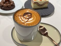 -潮一不贰·法式甜品·生日蛋糕·西式简餐(外滩店)