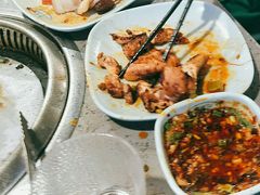 -金滏山烤肉·海鲜·火锅自助餐厅(襄阳万达店)