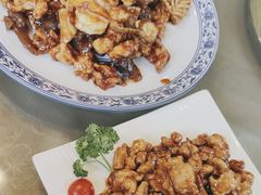 -金牌餐厅·天津菜·八珍豆腐·老爆三(瓷房子店)