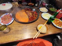 -萍姐火锅·公路夜市(武汉首店)