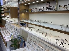 -视野联行眼镜·蔡司·控优点授权(长白万象汇店)