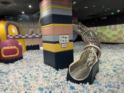 -MELAND CLUB亲子乐园·派对·餐厅(北京芳圆里ID MALL店)
