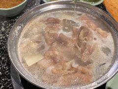 -釜御山海鲜烤肉火锅自助(新城市中心店)