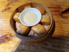 黄金小馒头-小小河边鱼(天润城店)
