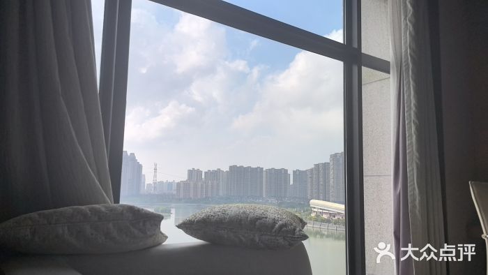 厦门海沧正元希尔顿逸林酒店開全日餐厅图片