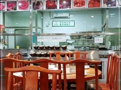大堂-大草原清真饭庄(沙河店)