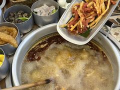 -顶上头·螺蛳火锅(五一新村店)