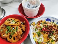 拌粉-小罗子汤店(大士院总店)