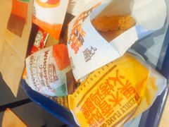 -汉堡王(华润五彩城店)