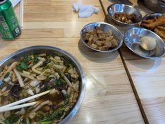 -柳州肥姨妈大骨螺蛳粉(东靖路店)
