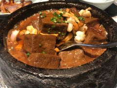 养生石锅黑豆腐-宴昆山·私房菜(春晖店)
