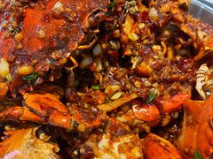 -凤凰路何眼镜香辣蟹(花果园店)