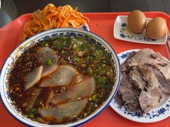 -吾穆勒蓬灰牛肉面·清真(北滨河中路店)